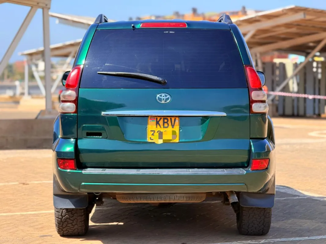 LAND CRUISER