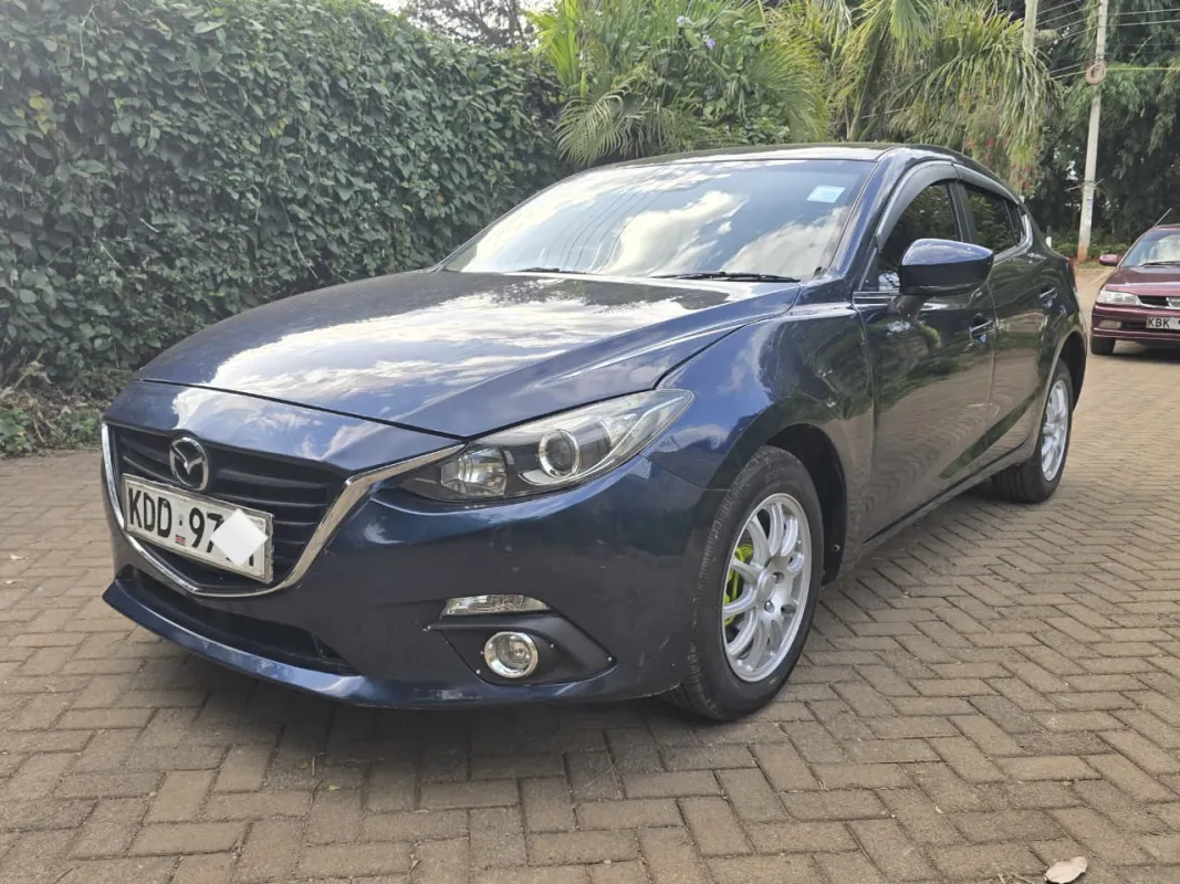 2014 Mazda Axela Hatchback