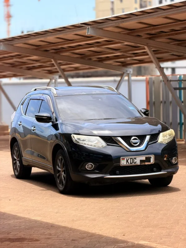 2014 Nissan Xtrial SUV